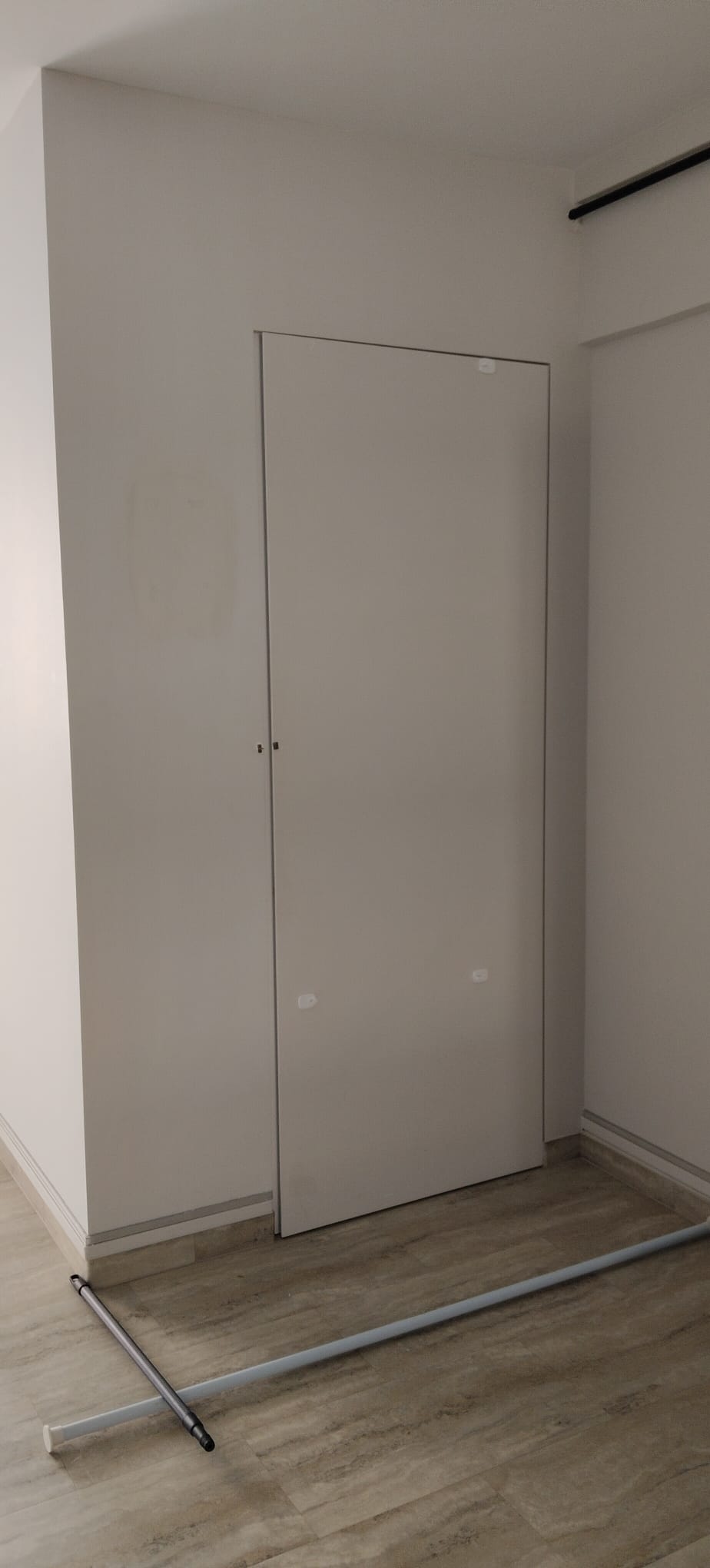 Flush door and skirting installed by RK E&C in a renovated HDB flat, King George